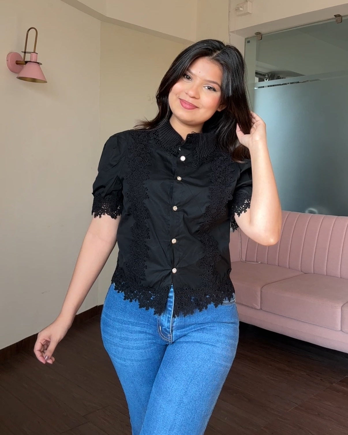 Lace Detailing Puff Sleeve Cropped Shirt