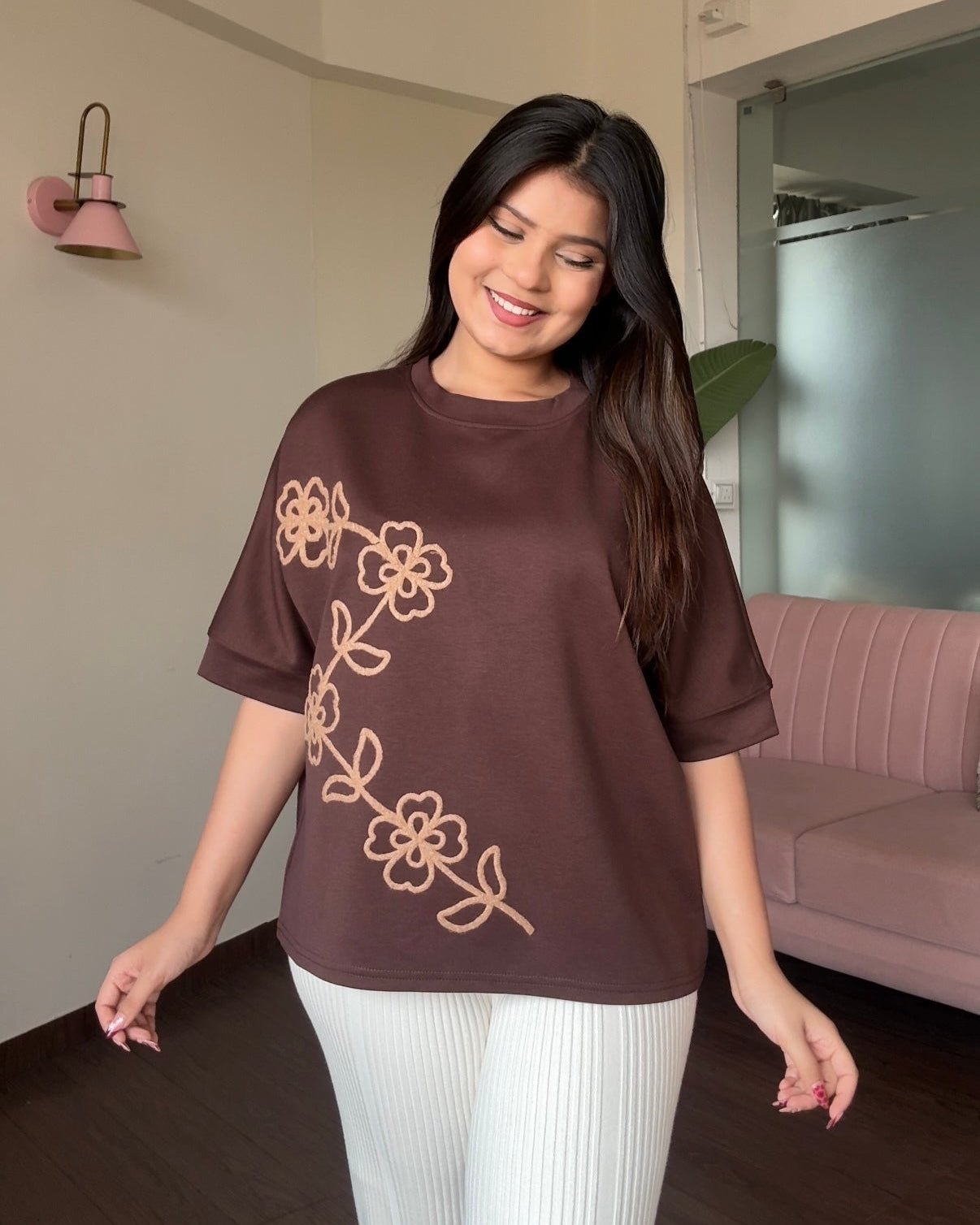 Embroidered Line Floral Detailing Relaxed Tee