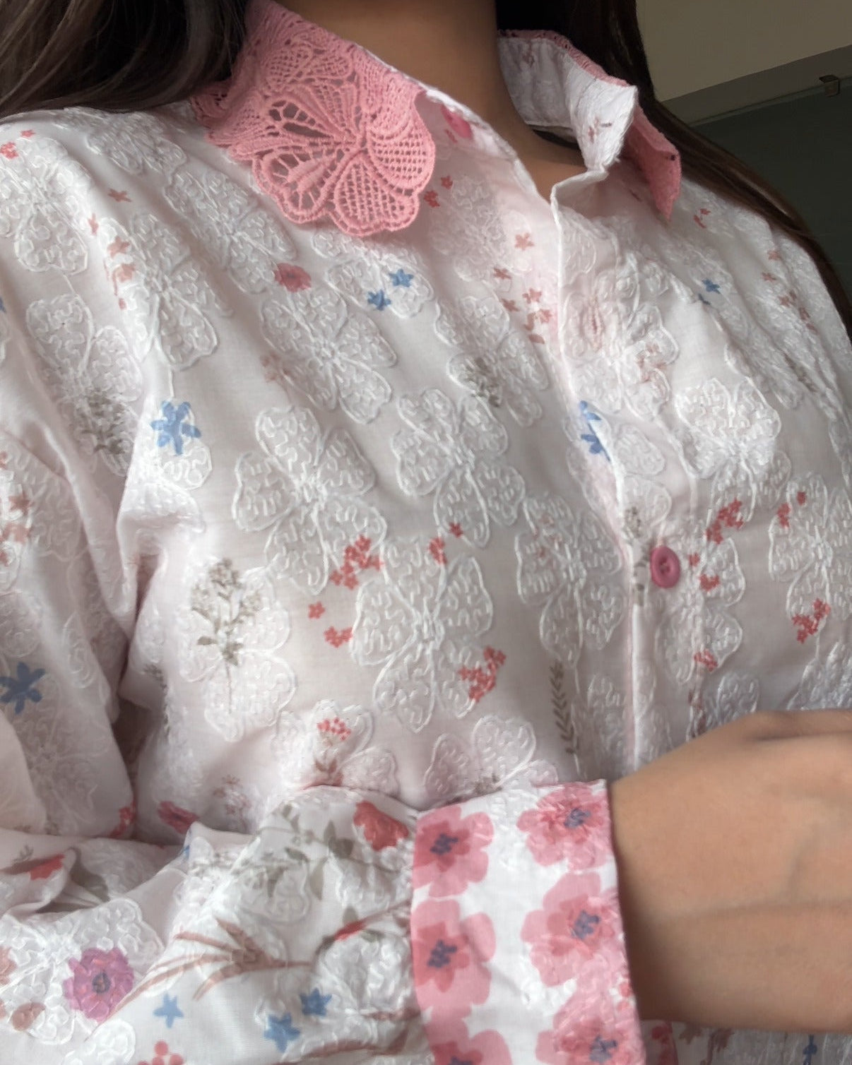 Floral Print Relaxed Fit Lace Collar Shirt