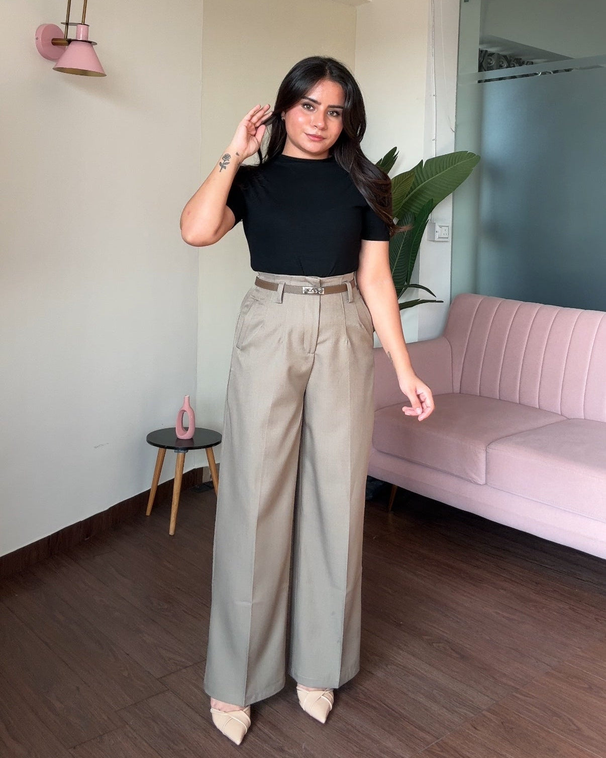 High Waisted Wide Legged Pants With Belt