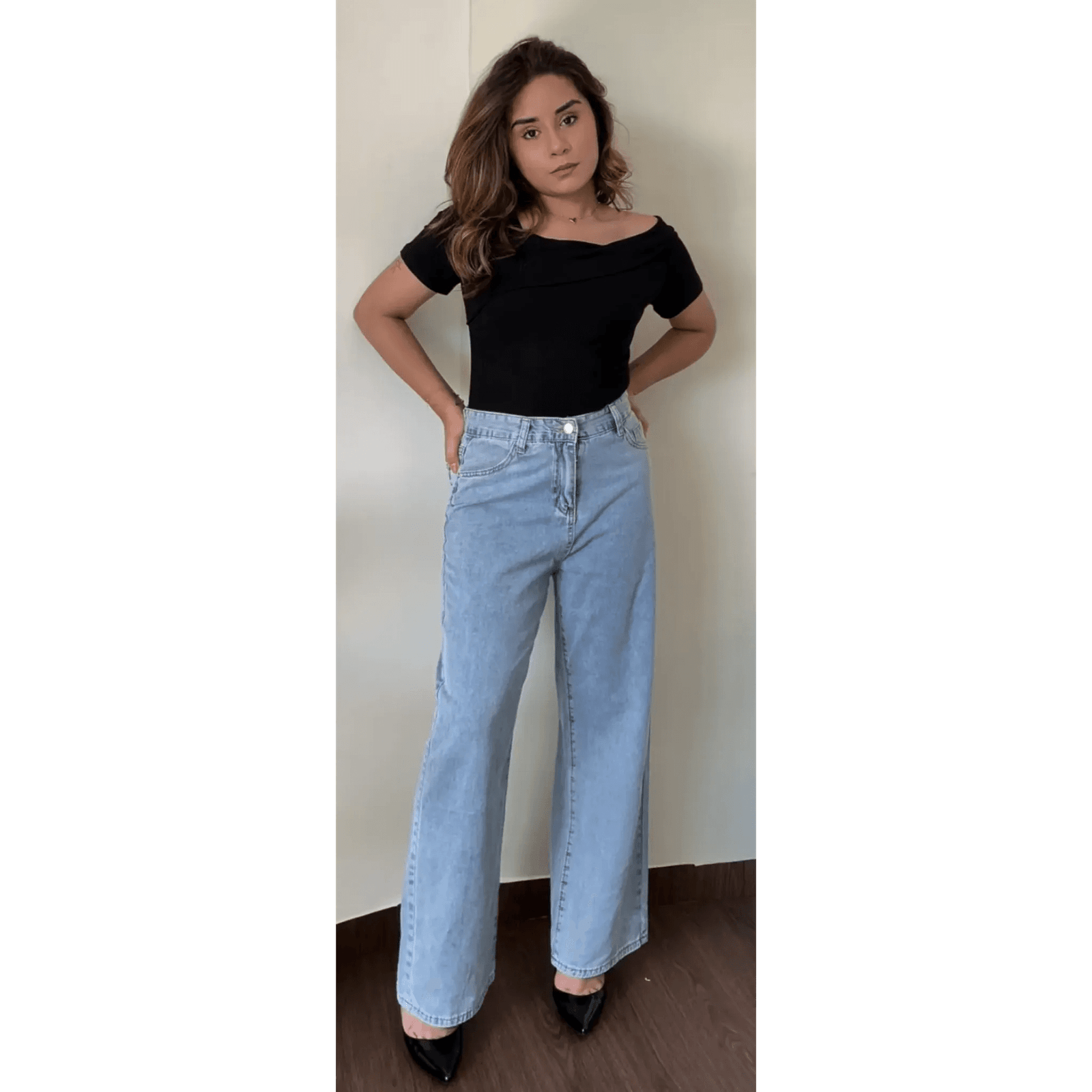 Light Wash Baggy Jeans