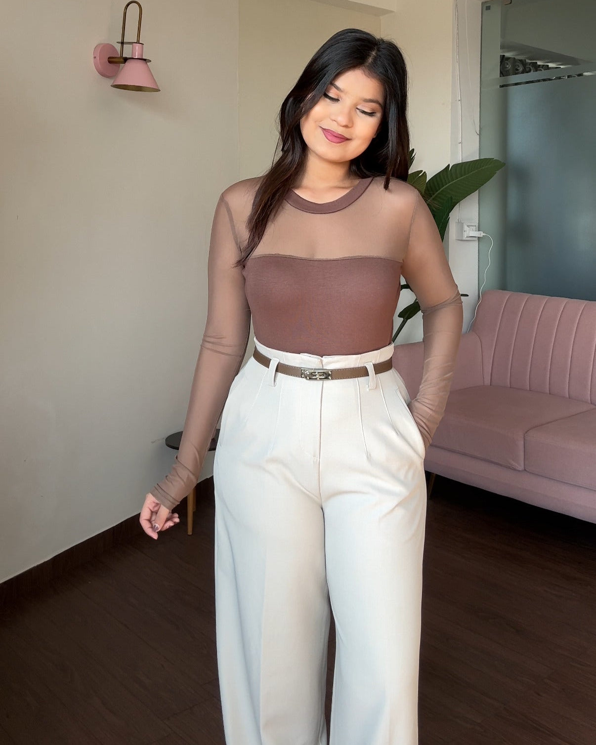 Padded Tube Style Mesh Detailing Full Sleeve Top