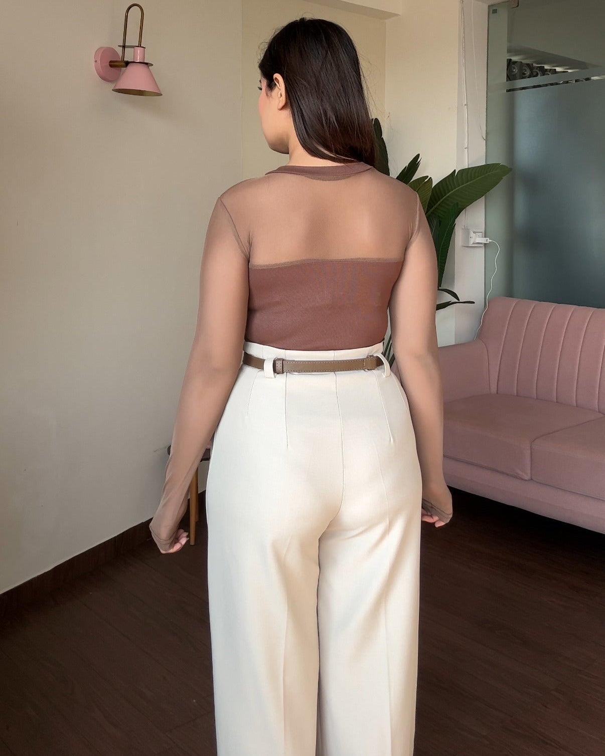 Padded Tube Style Mesh Detailing Full Sleeve Top