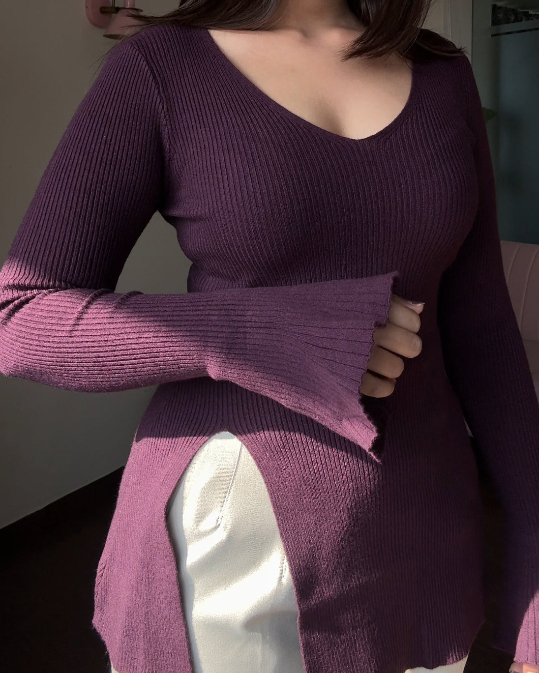 Bell-Sleeve V Neck Knitted Top With Slit