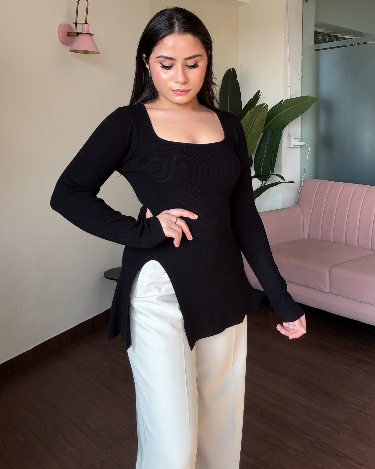 Round Neck Knitted Top With Slit