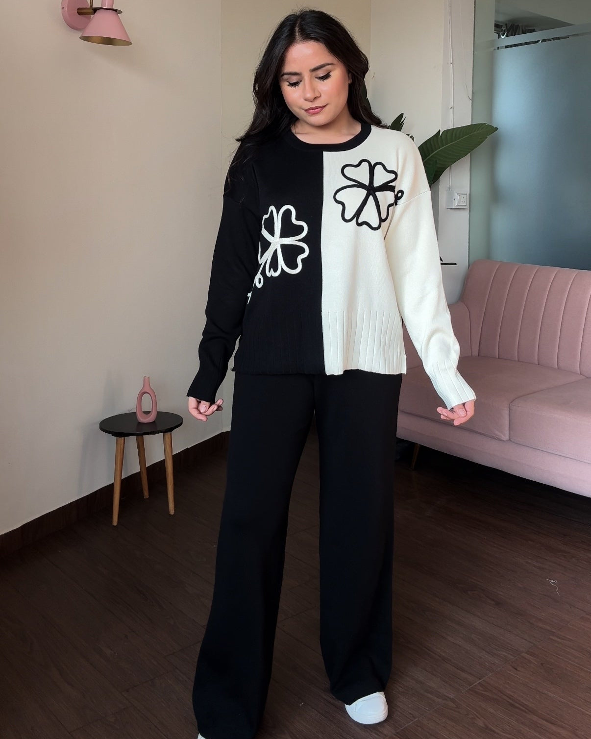 Dual-Tone Flower Detailing Knitted Co-ord Set