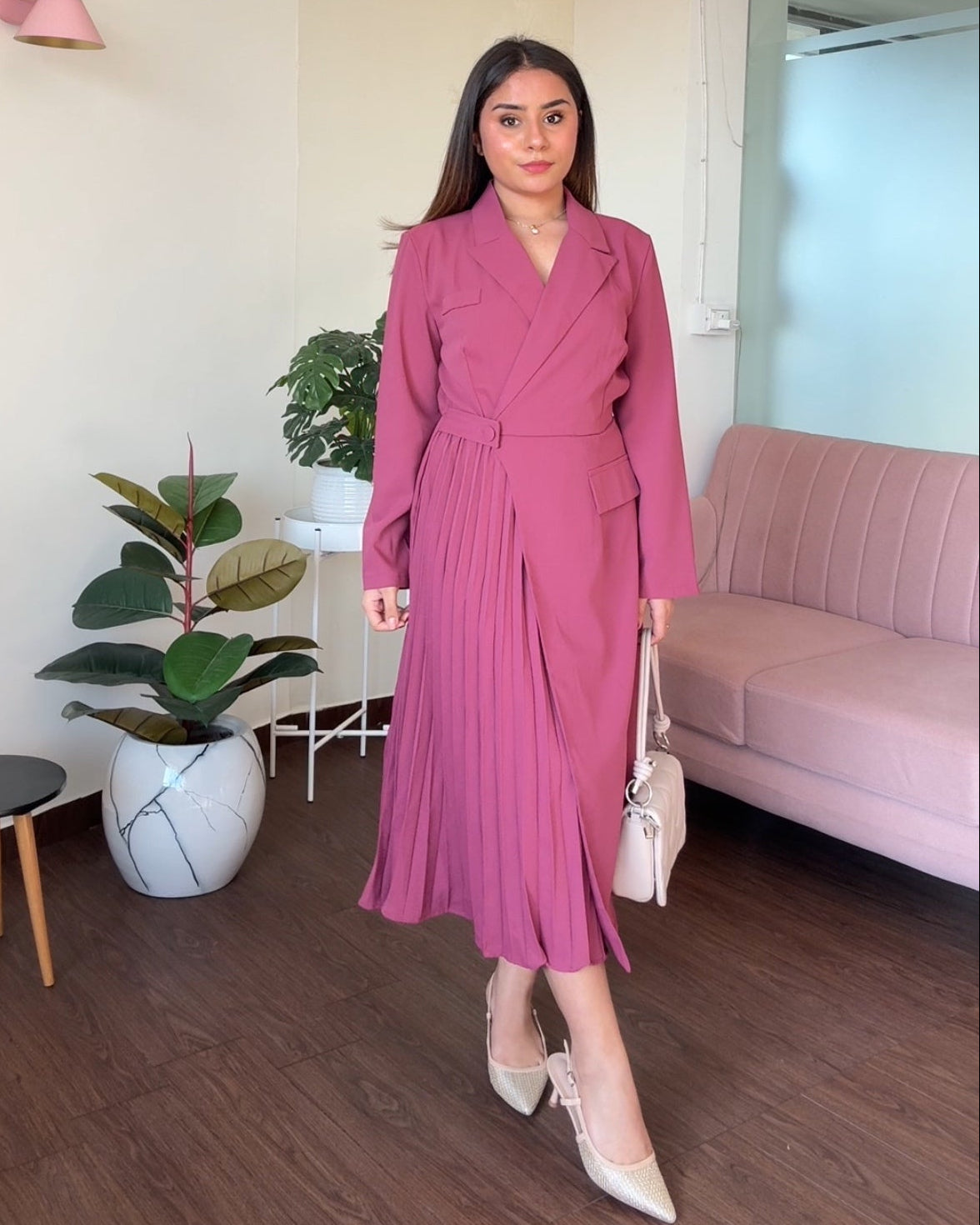 Collared Pleated Detailing Midi Blazer Dress