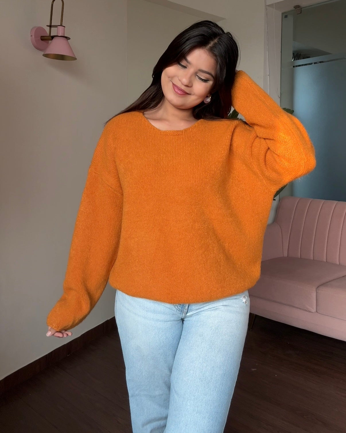 Round Neck Baggy Pullover