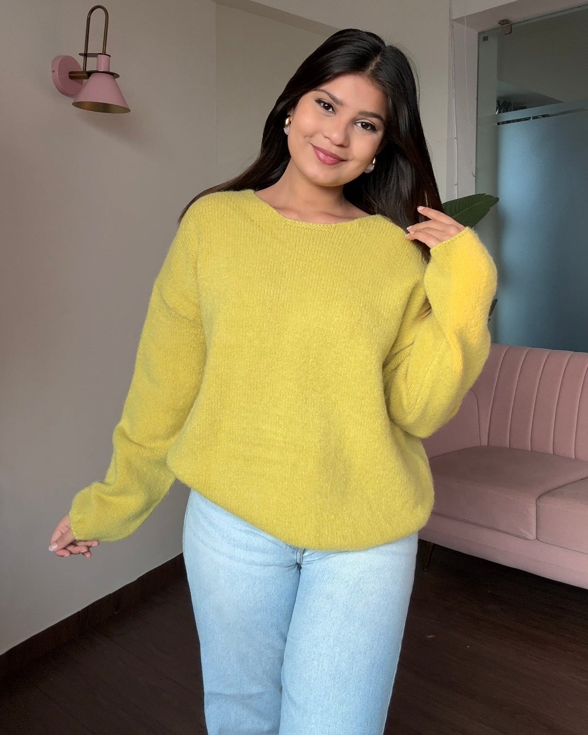 Round Neck Baggy Pullover