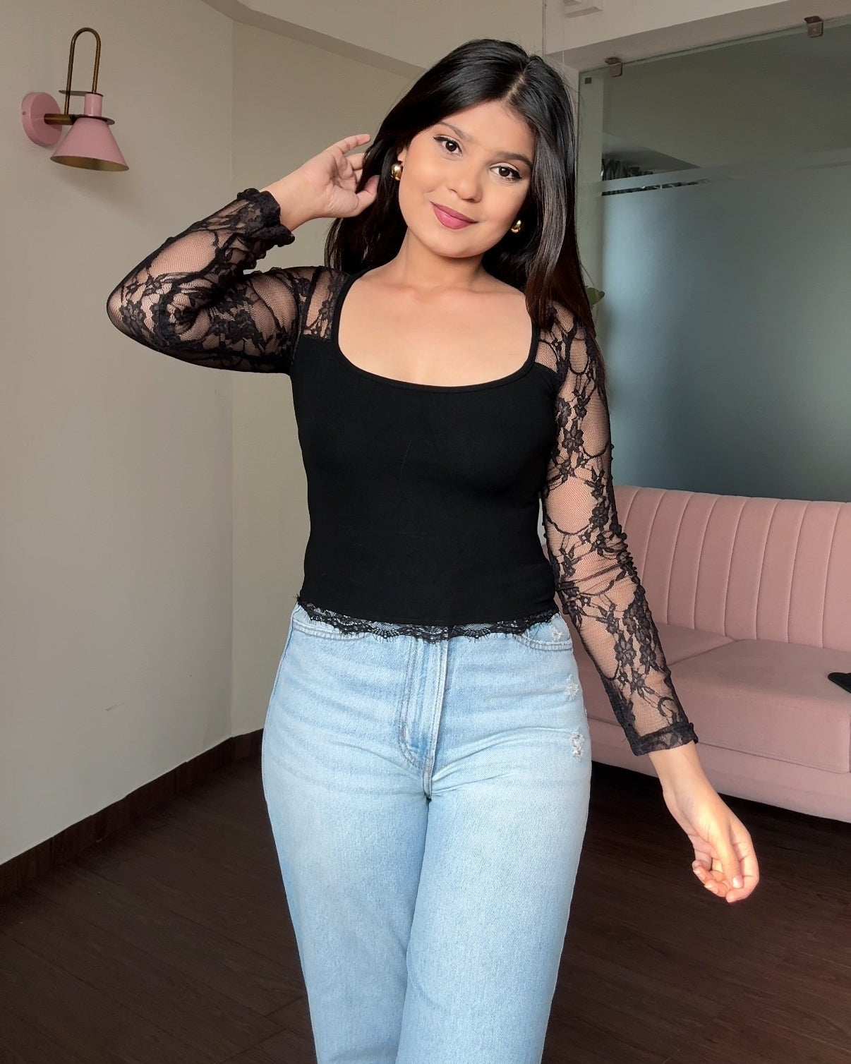 Lace Detailing Full Sleeve Fitted Top