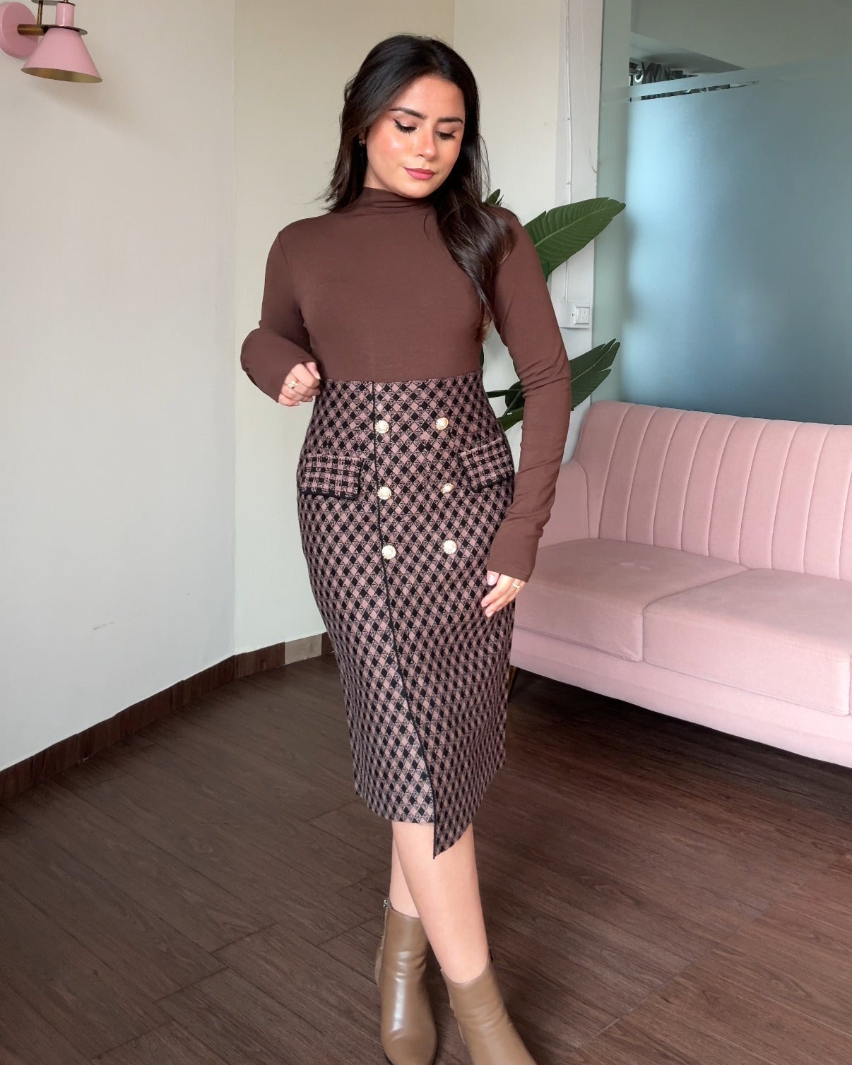 Houndstooth Pearl Button Detailing Midi Skirt