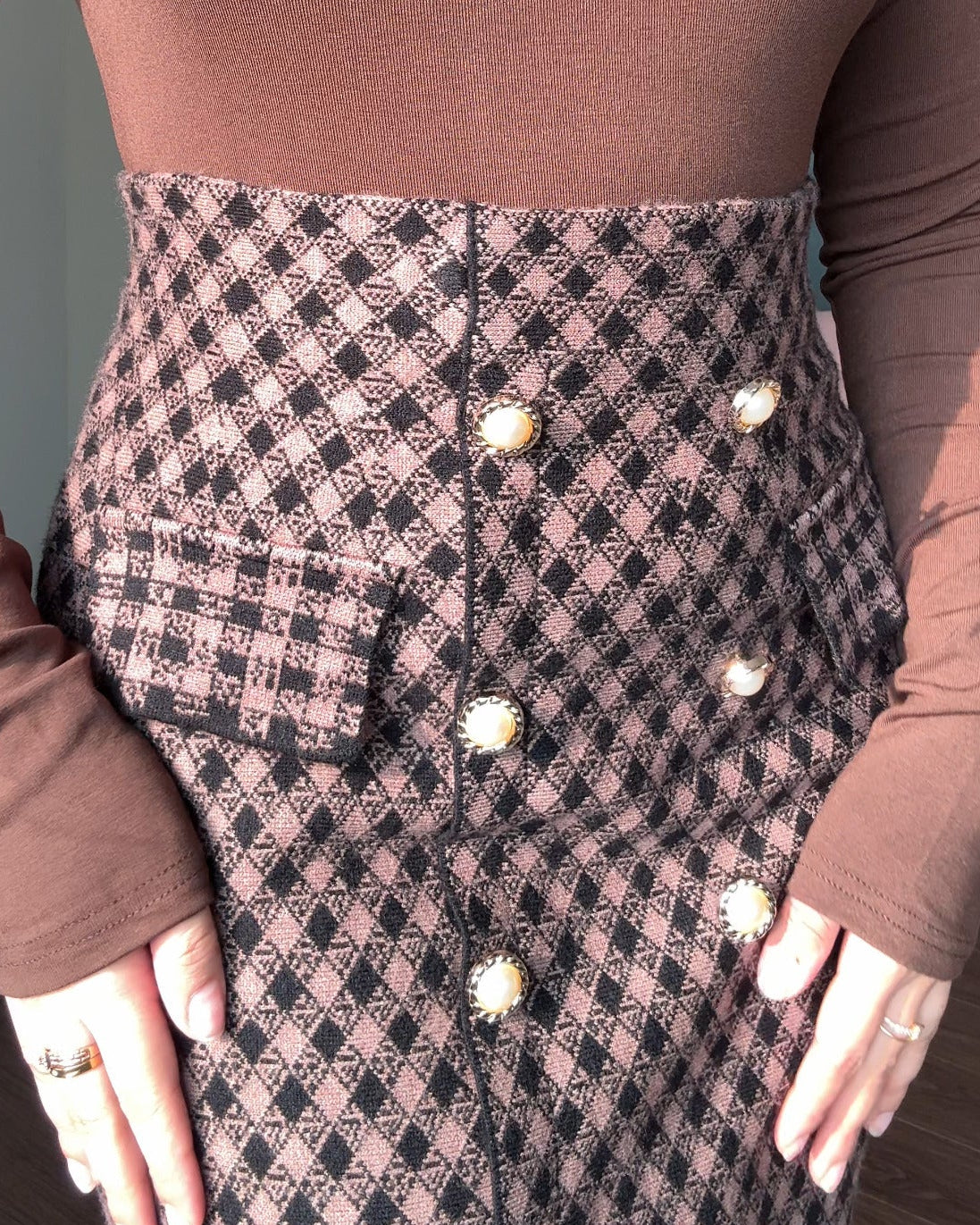 Houndstooth Pearl Button Detailing Midi Skirt