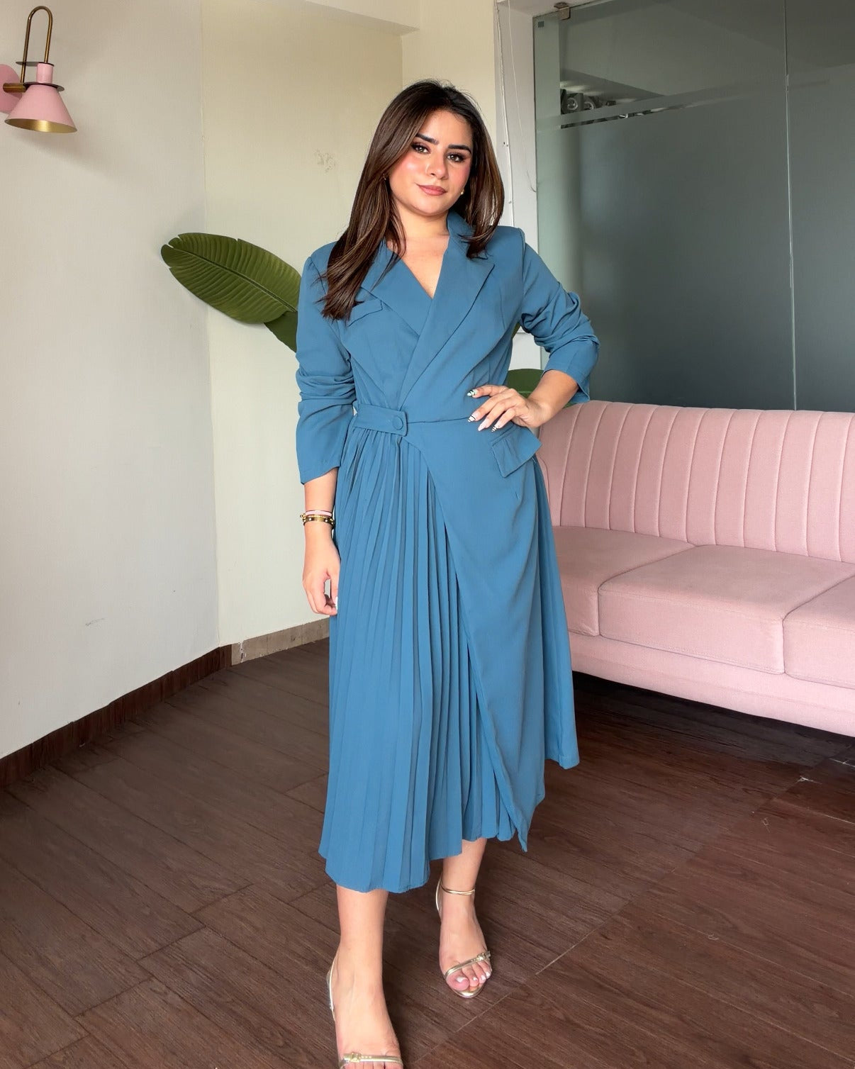 Collared Pleated Detailing Midi Blazer Dress