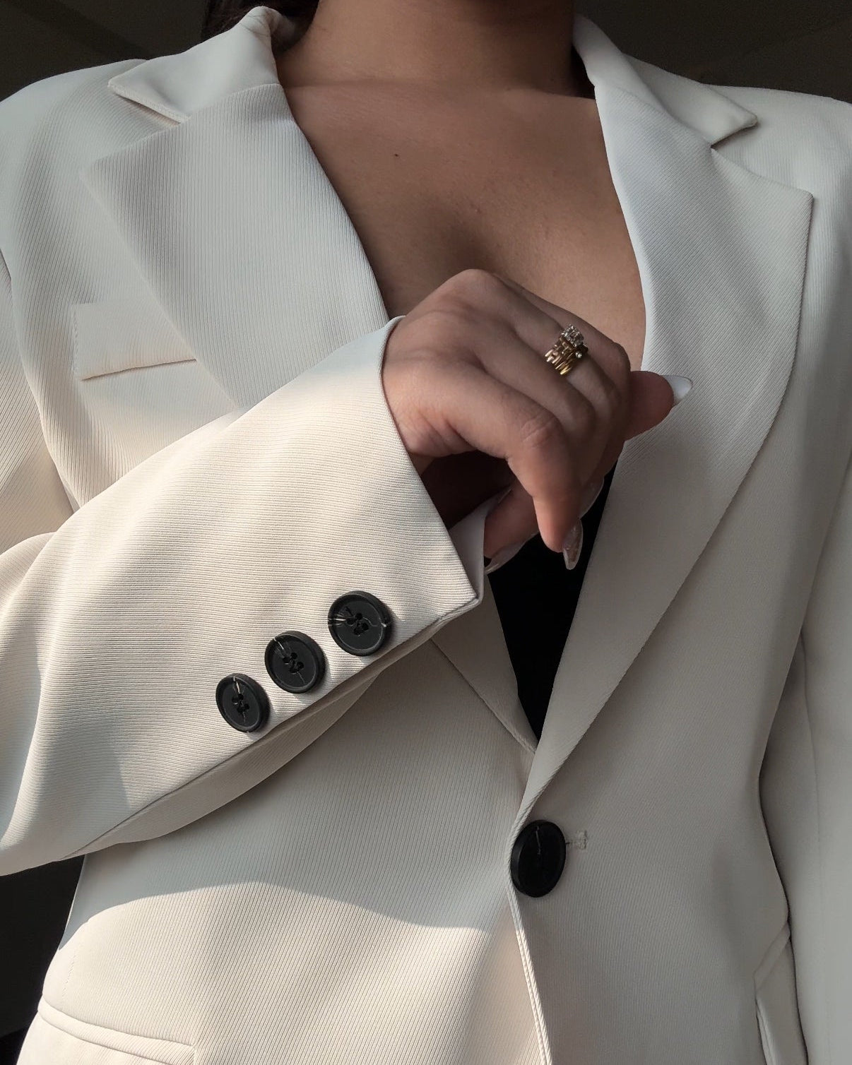 Premium Fitted Blazer With Shoulder Padding