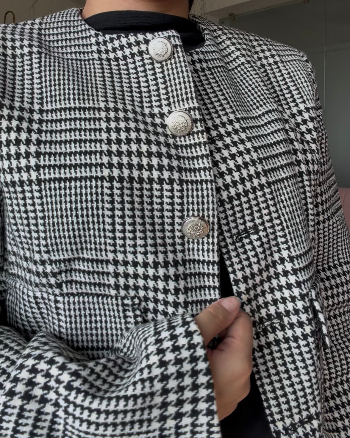 Houndstooth Silver Button-Up Round Neck Cropped Blazer