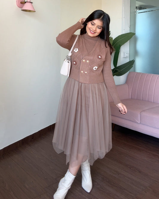 2 Piece Crochet Flower Detailing Textured Vest With Winter Dress
