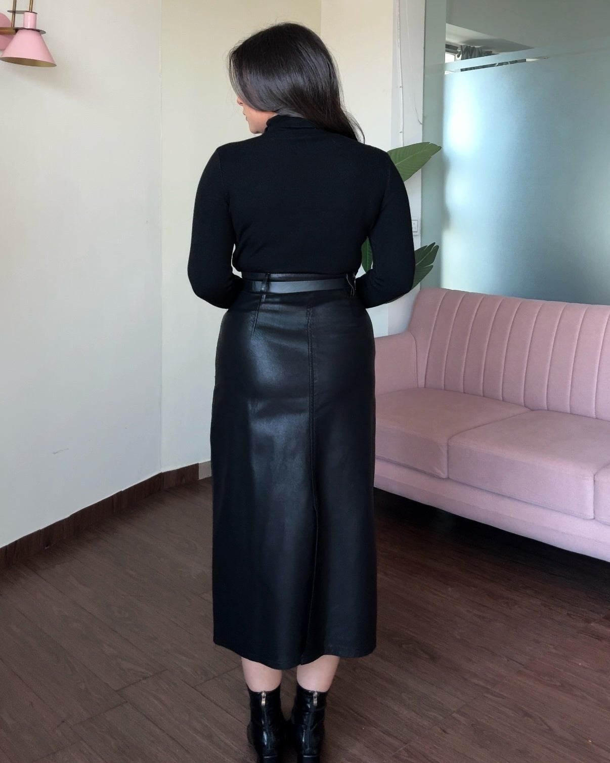 Basic Leather Straight Fit Midi Skirt With Belt