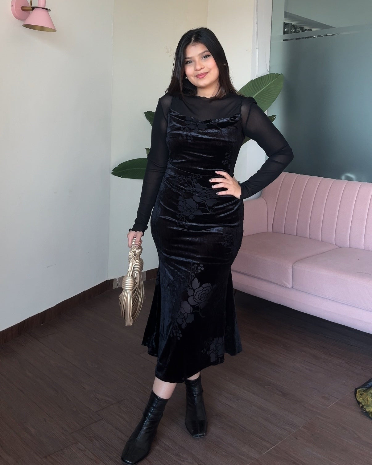 Printed Velvet Fitted Midi Dress With Inner