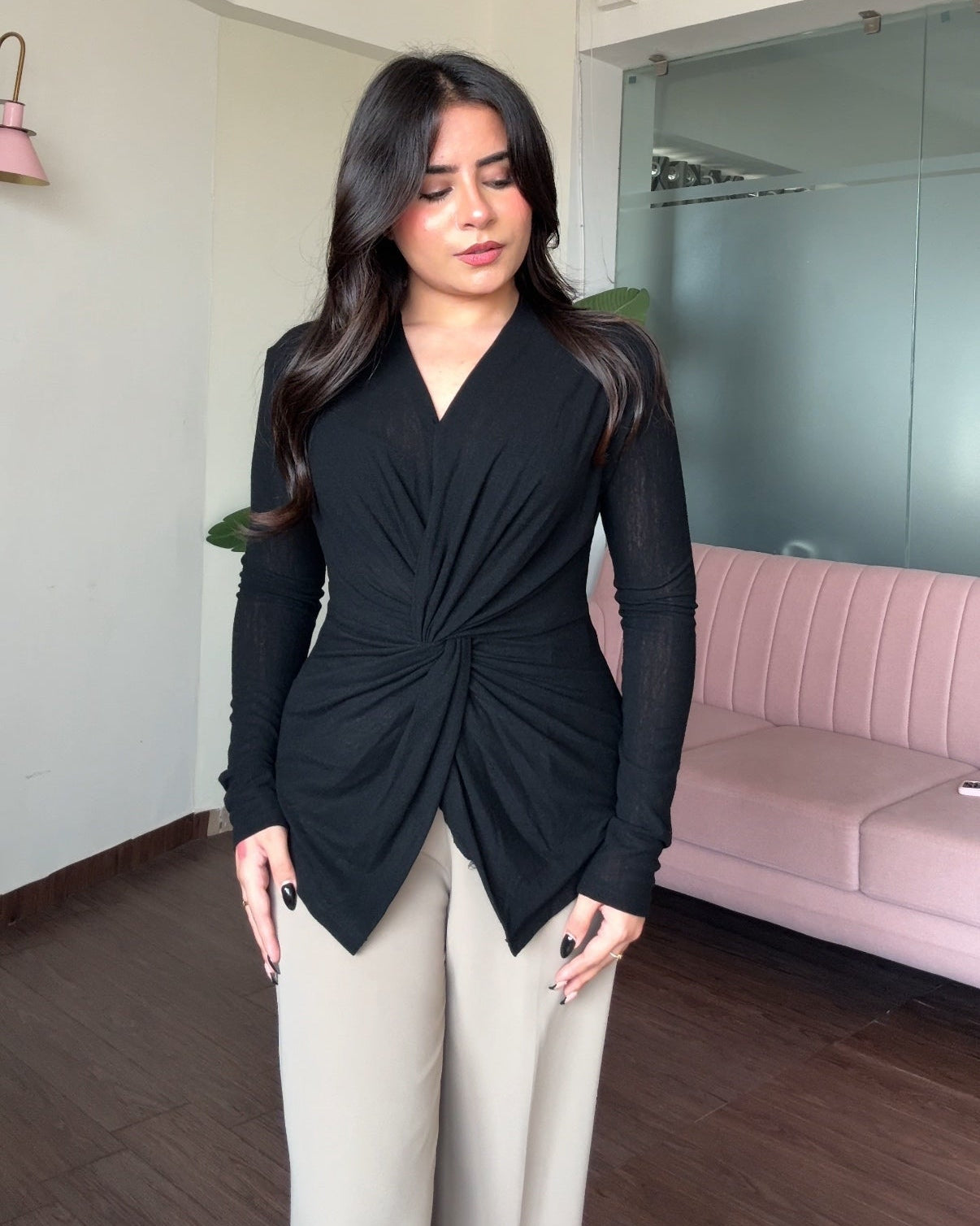 Solid Knot Detailing Fitted Top