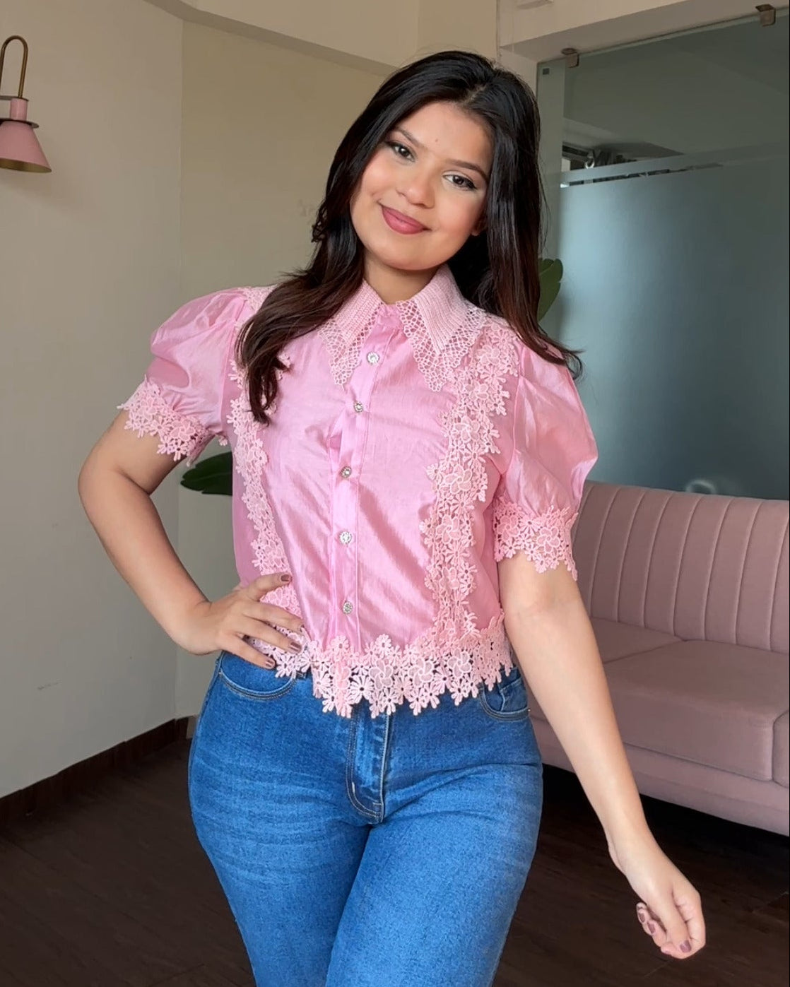 Lace Detailing Puff Sleeve Cropped Shirt