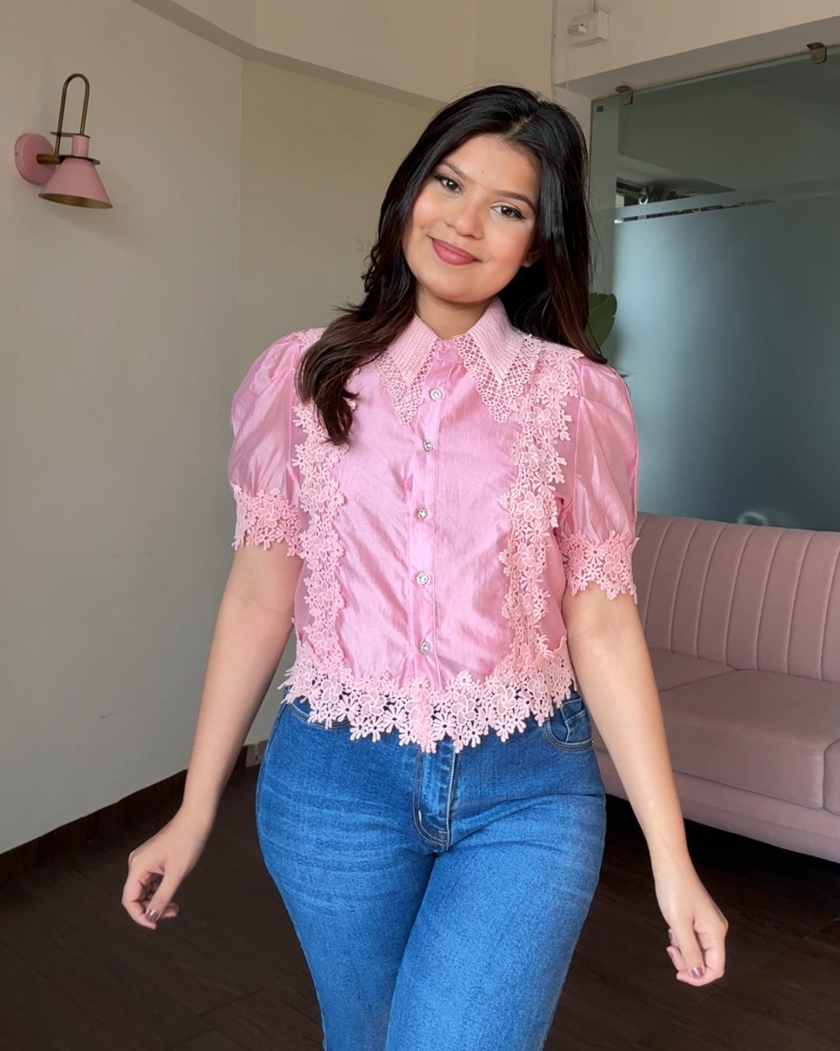 Lace Detailing Puff Sleeve Cropped Shirt