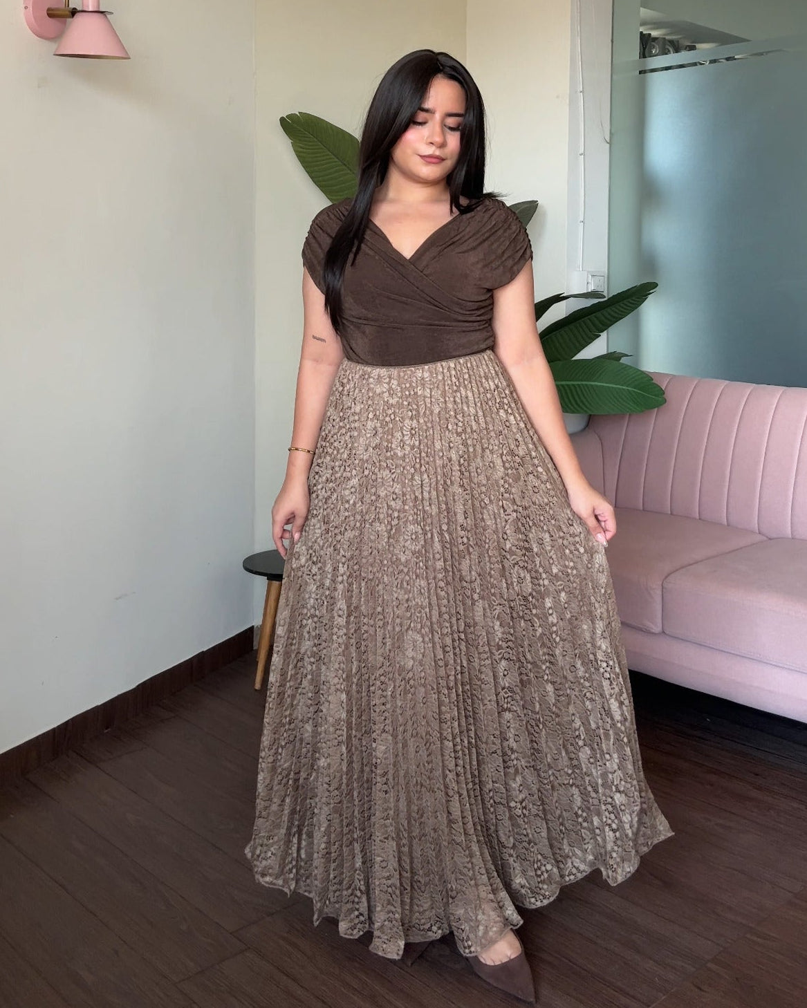 Lace Detailing Net Midi Skirt