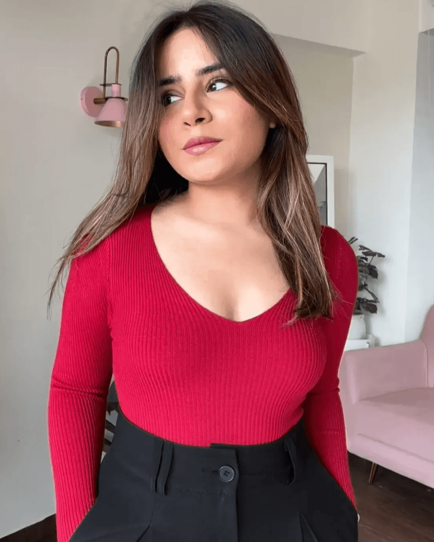 V Neck Ribbed Knitted Top