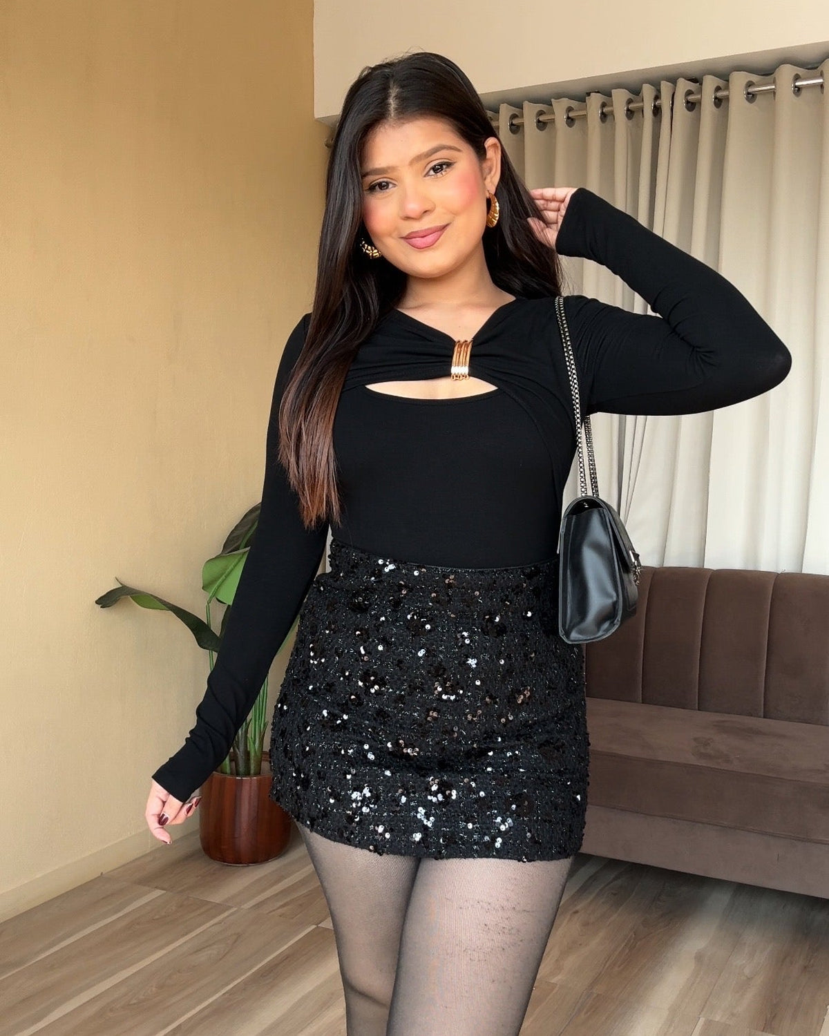 Neck Cut Out Golden Buckle Bodycon Full Sleeves Top