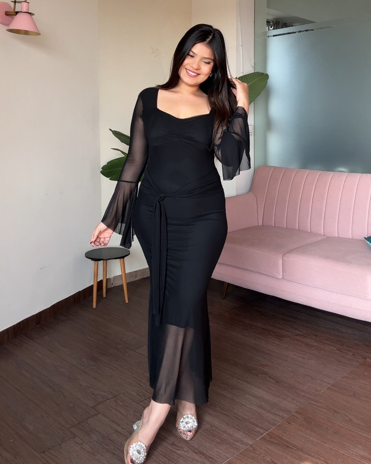 Bell Sleeve Detailing Sweetheart Neck Mesh Midi Dress