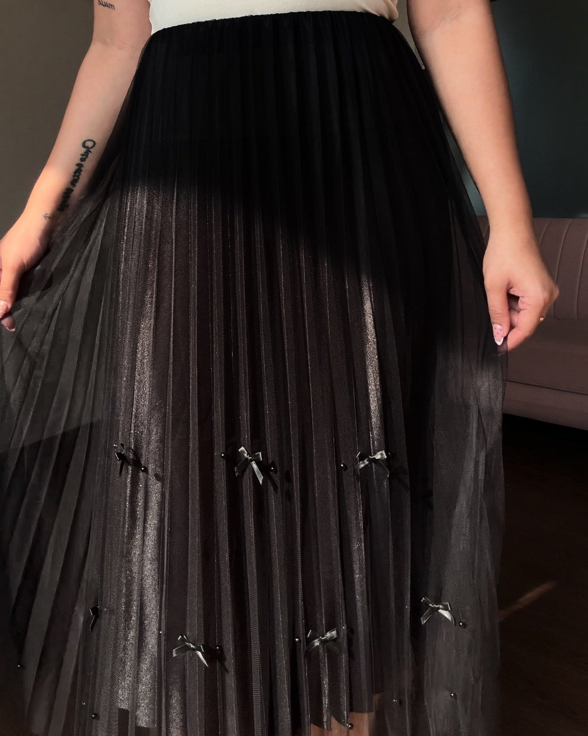 Netted Pleated Bow And Pearl Detailing Flared Midi Skirt