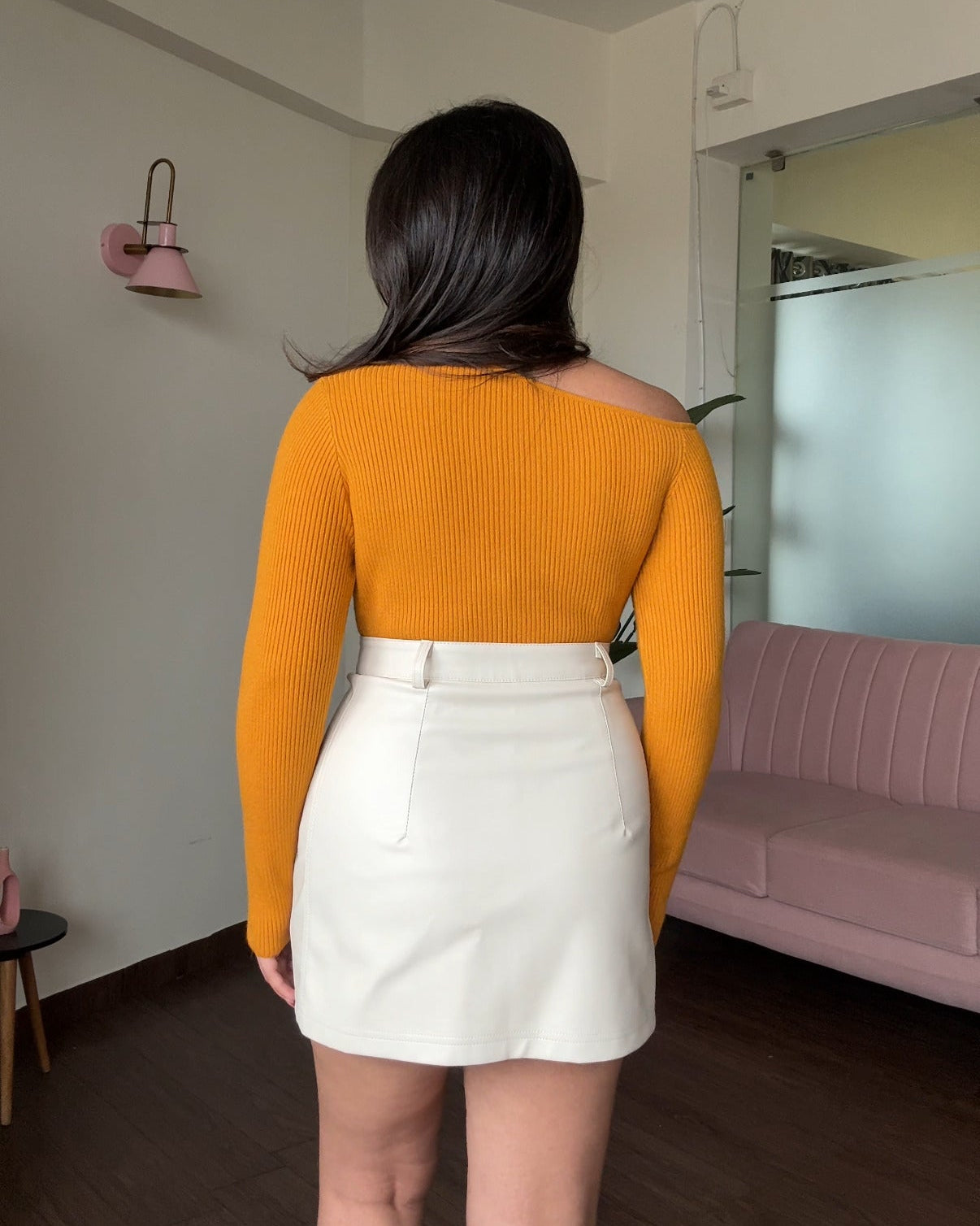 Neck Cut-Out Ribbed Knitted Sweater Top