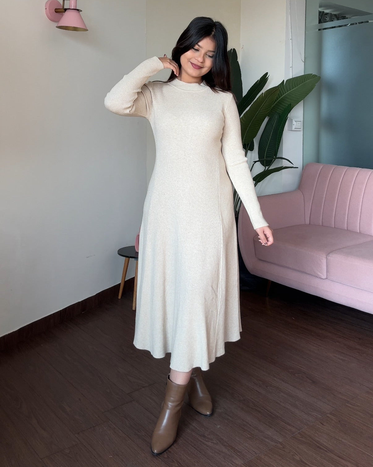 Knitted Heavy Fit And Flared Midi Sweater Dress