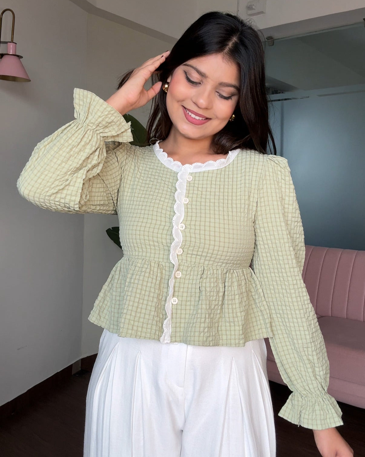 Lacy Hem Peplum Textured Summer Top