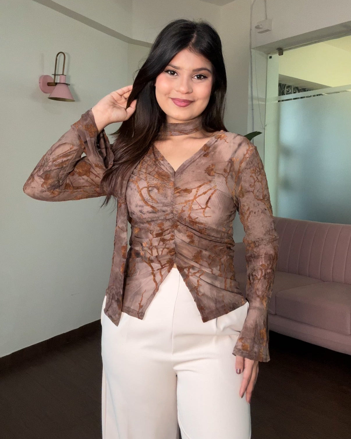 Mesh Ruched V Hem Top With Scarf