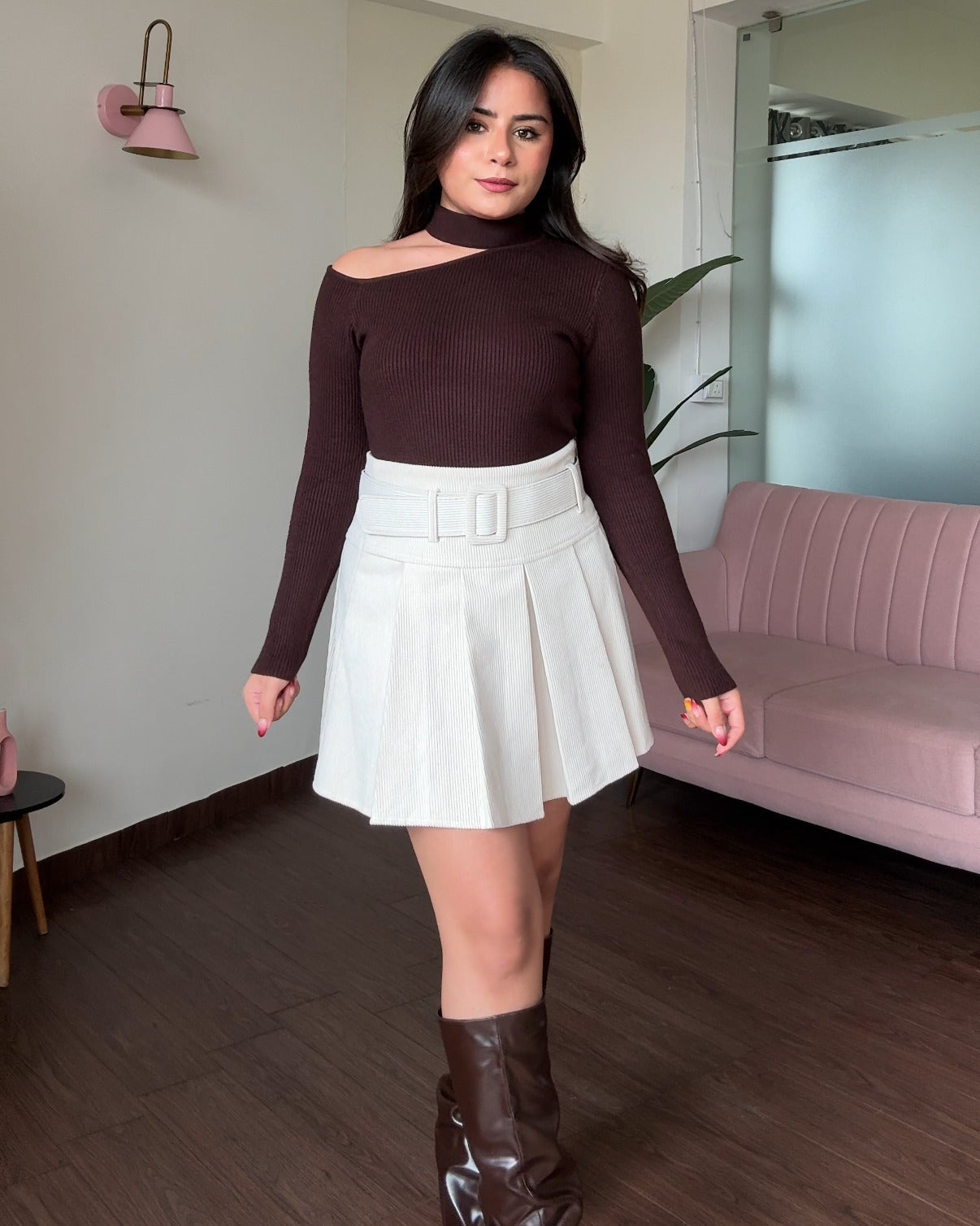 Neck Cut Out Ribbed Knitted Sweater Top