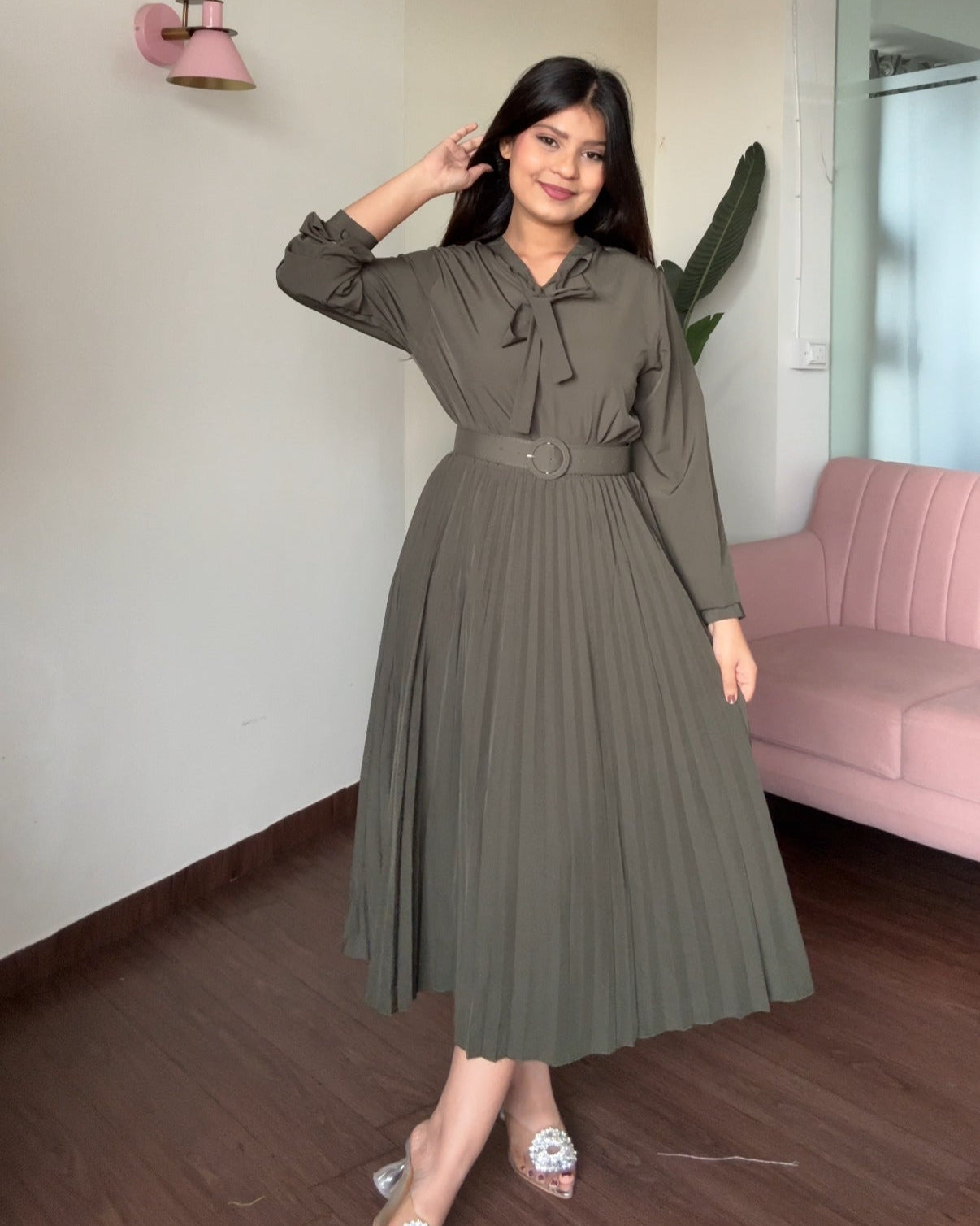 Neck Tie Up Pleated Dress With Belt