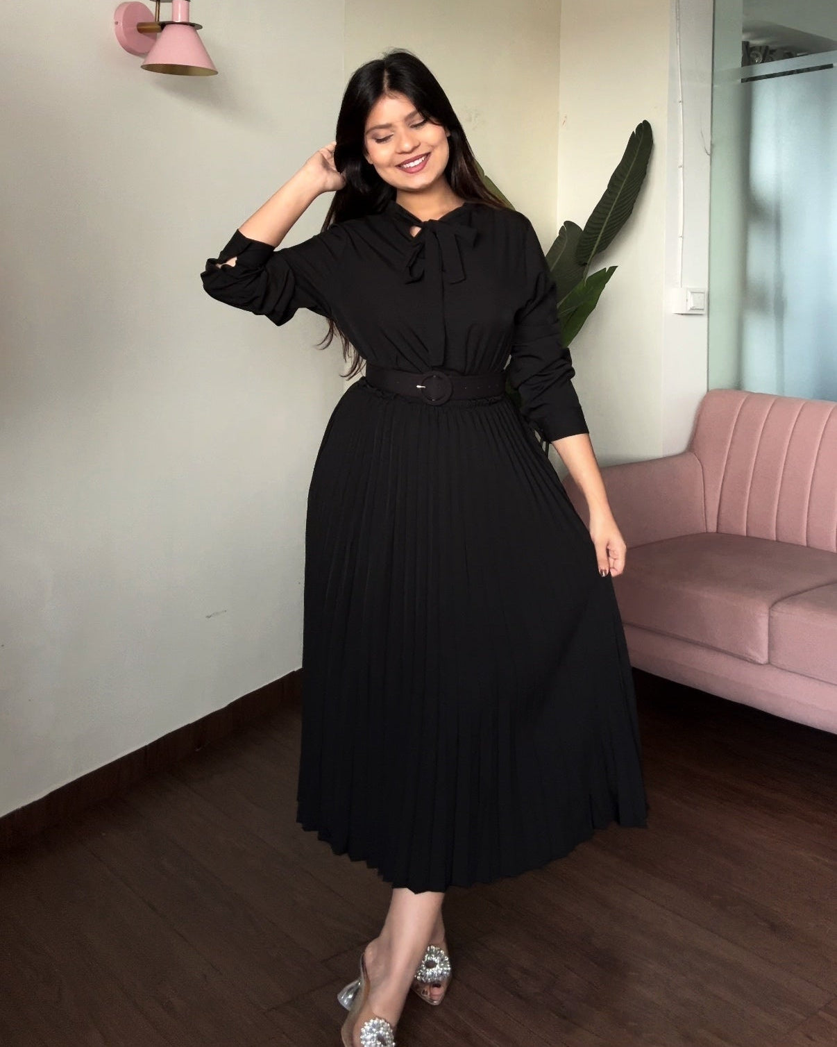 Neck Tie Up Pleated Dress With Belt