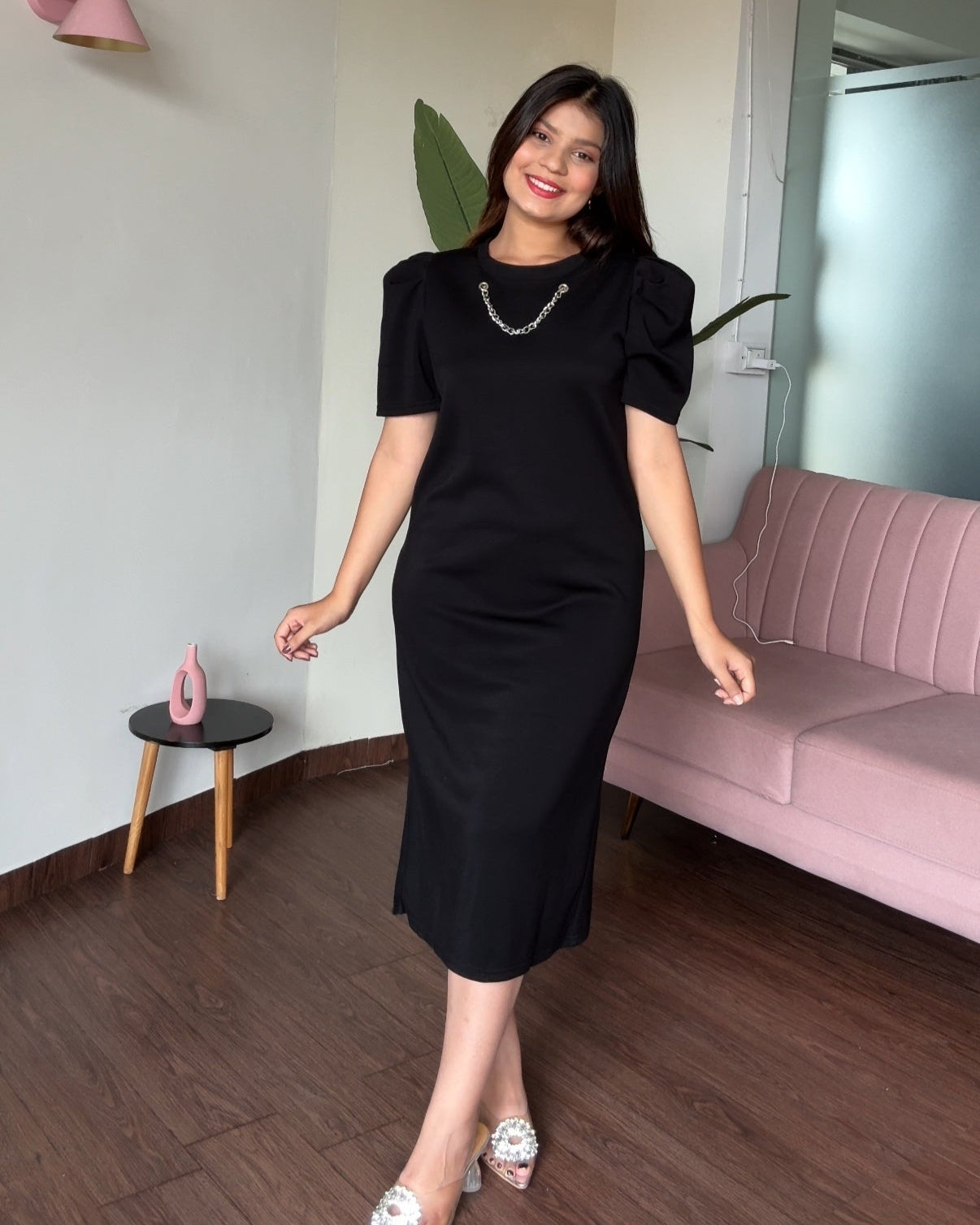 Puff Sleeve Straight Fit T-Shirt Dress With Chain
