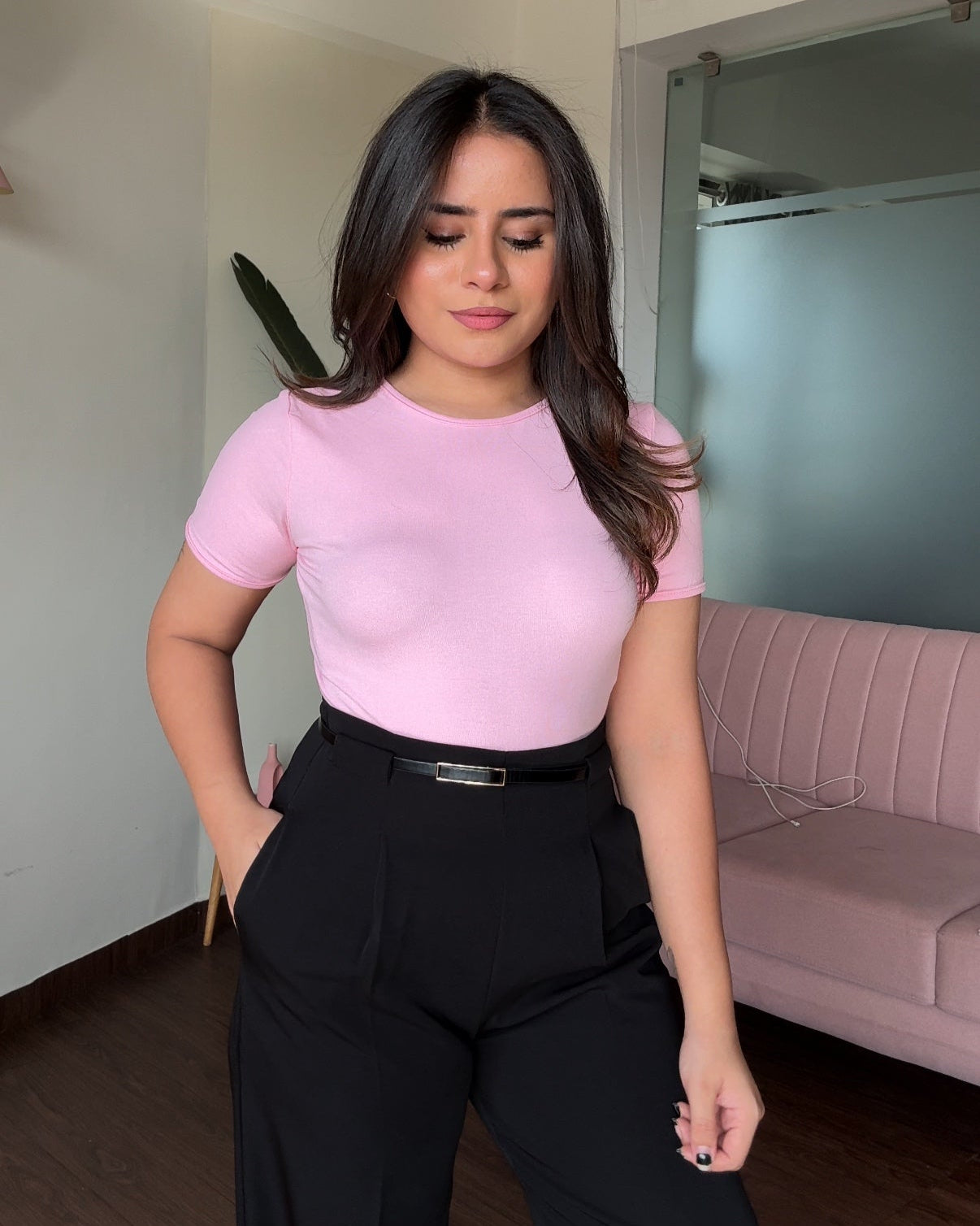 Round Neck Fitted Tee