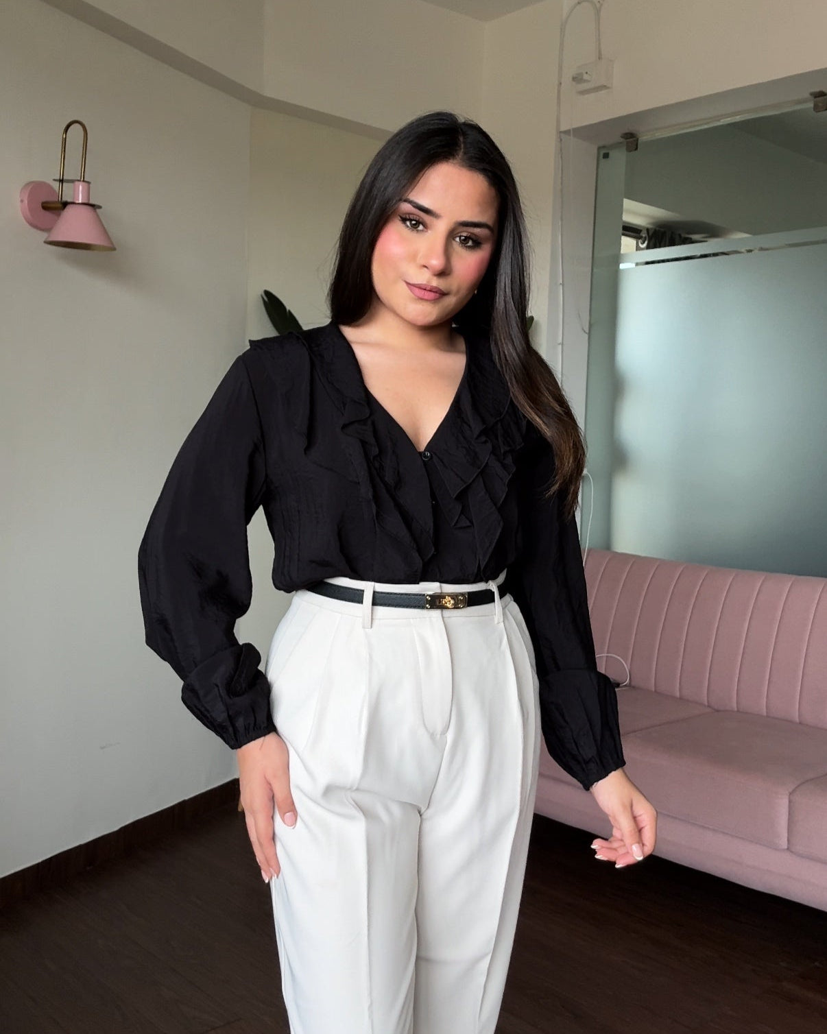 Ruffle Detail V Neck Puff Sleeves Blouse