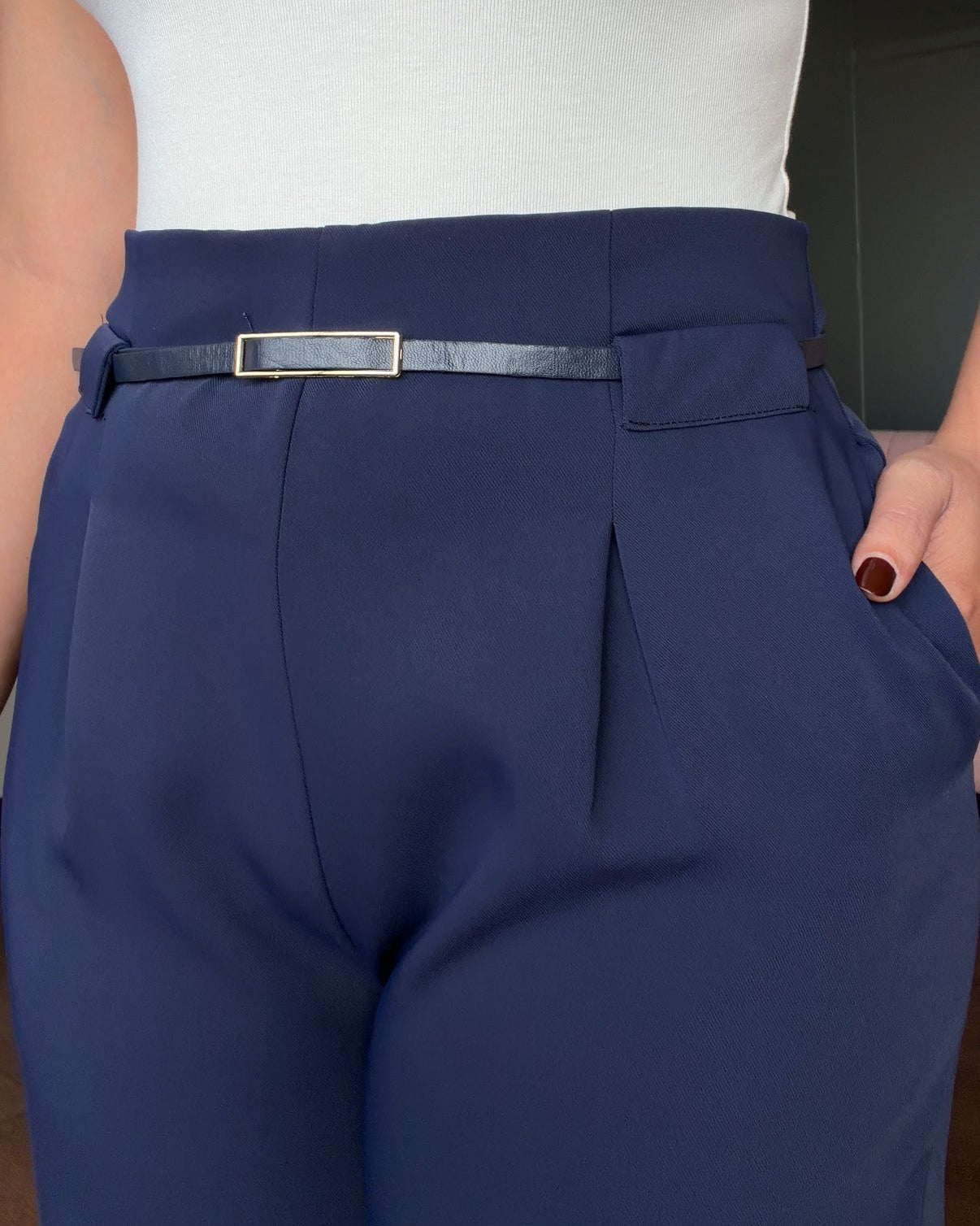 Straight Fit Wide Leg Pants With Belt For Women