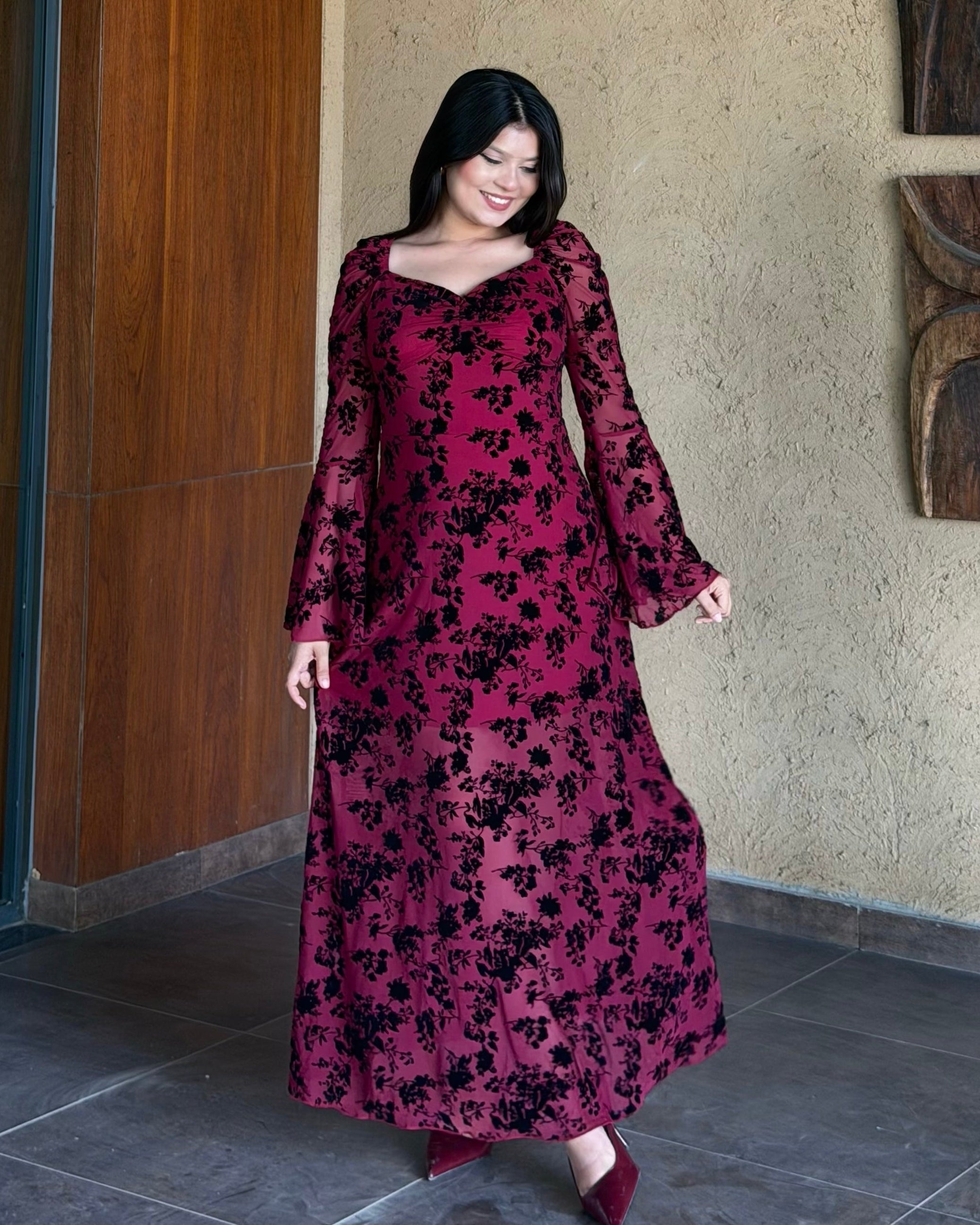 Sweetheart Neckline Fit And Flared Midi Dress