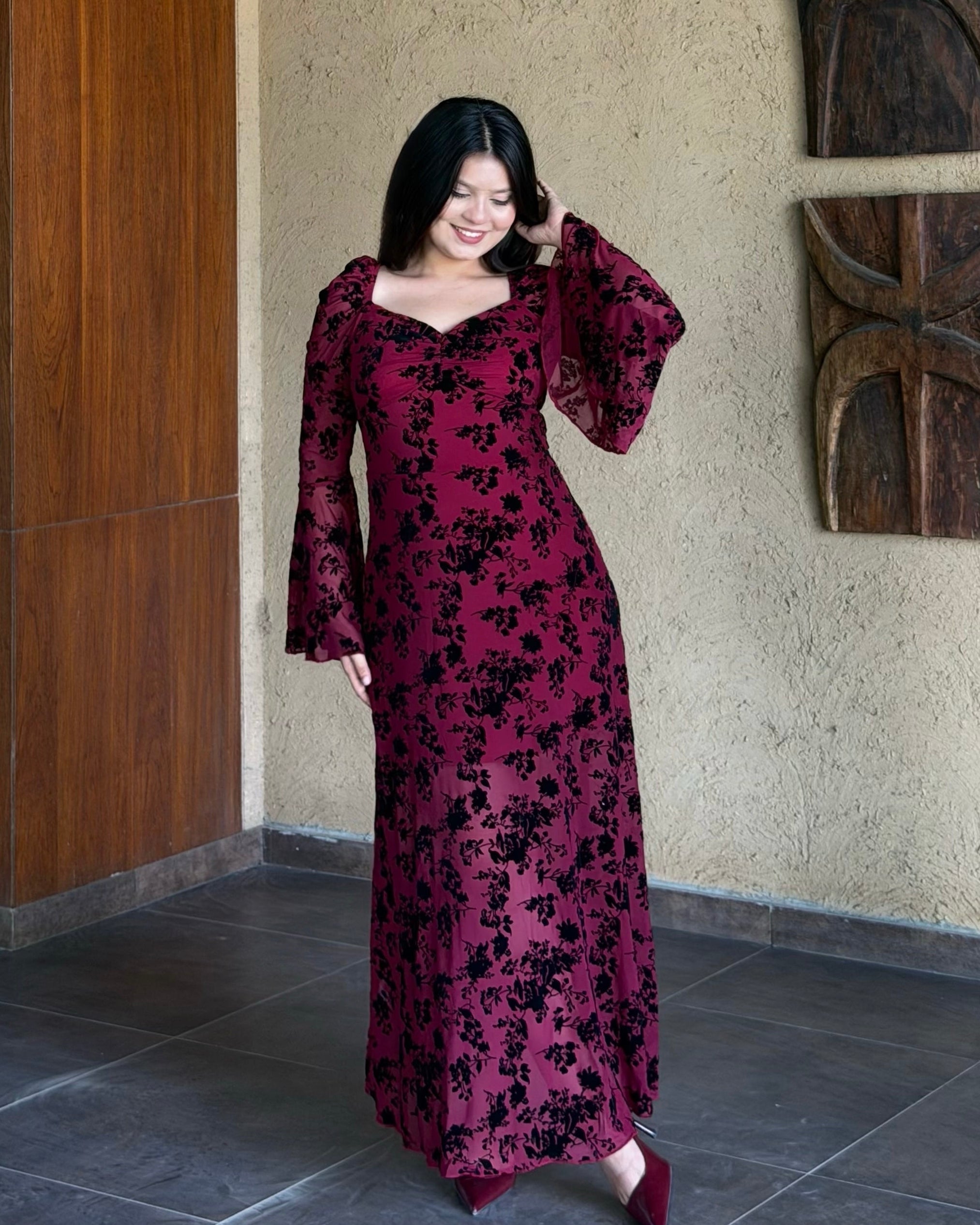 Sweetheart Neckline Fit And Flared Midi Dress